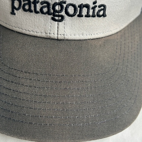 Patagonia Gray and White Cap with Mountain Design - Picture 8 of 8